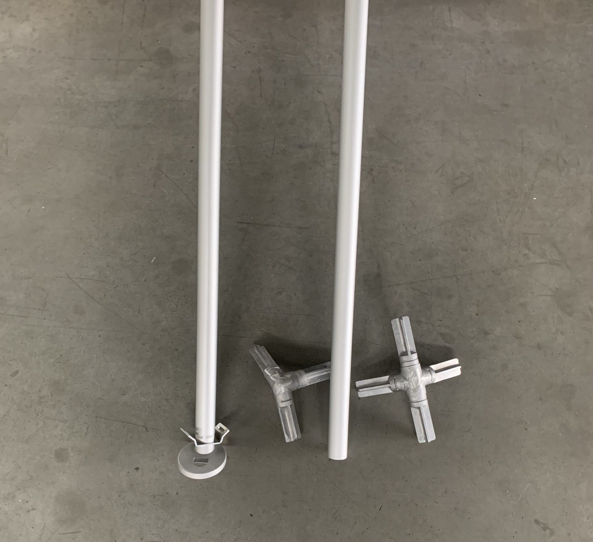 handyhlle a 16 Apple iPhone 16 Handyhlle - GLAZE